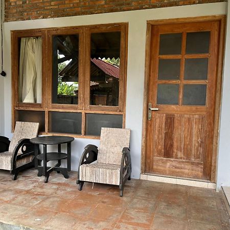 Saka Homestay Boutique & Cafe Magelang Zewnętrze zdjęcie